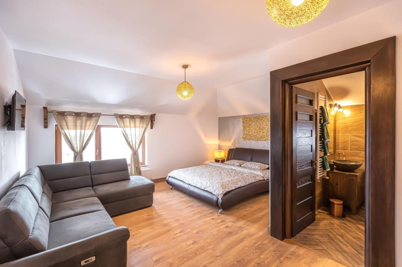Transilvania Mansion Braşov Esterno foto