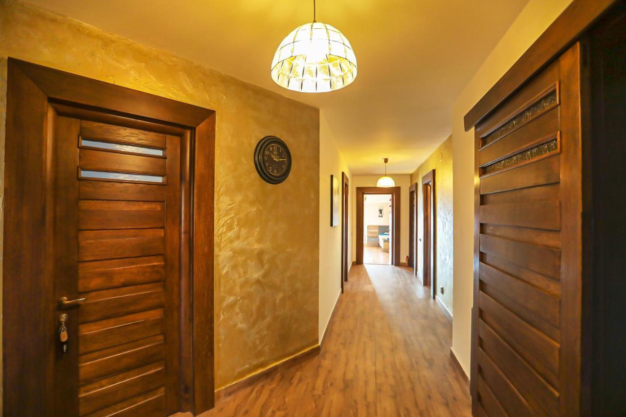 Transilvania Mansion Braşov Esterno foto