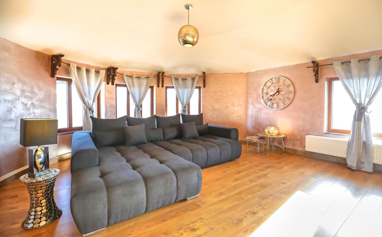 Transilvania Mansion Braşov Esterno foto