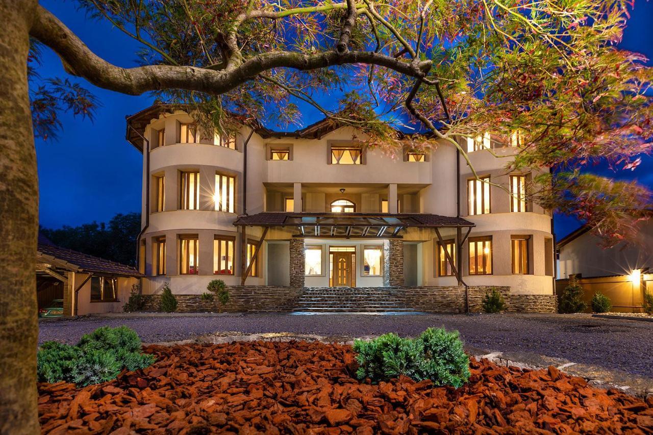 Transilvania Mansion Braşov Esterno foto