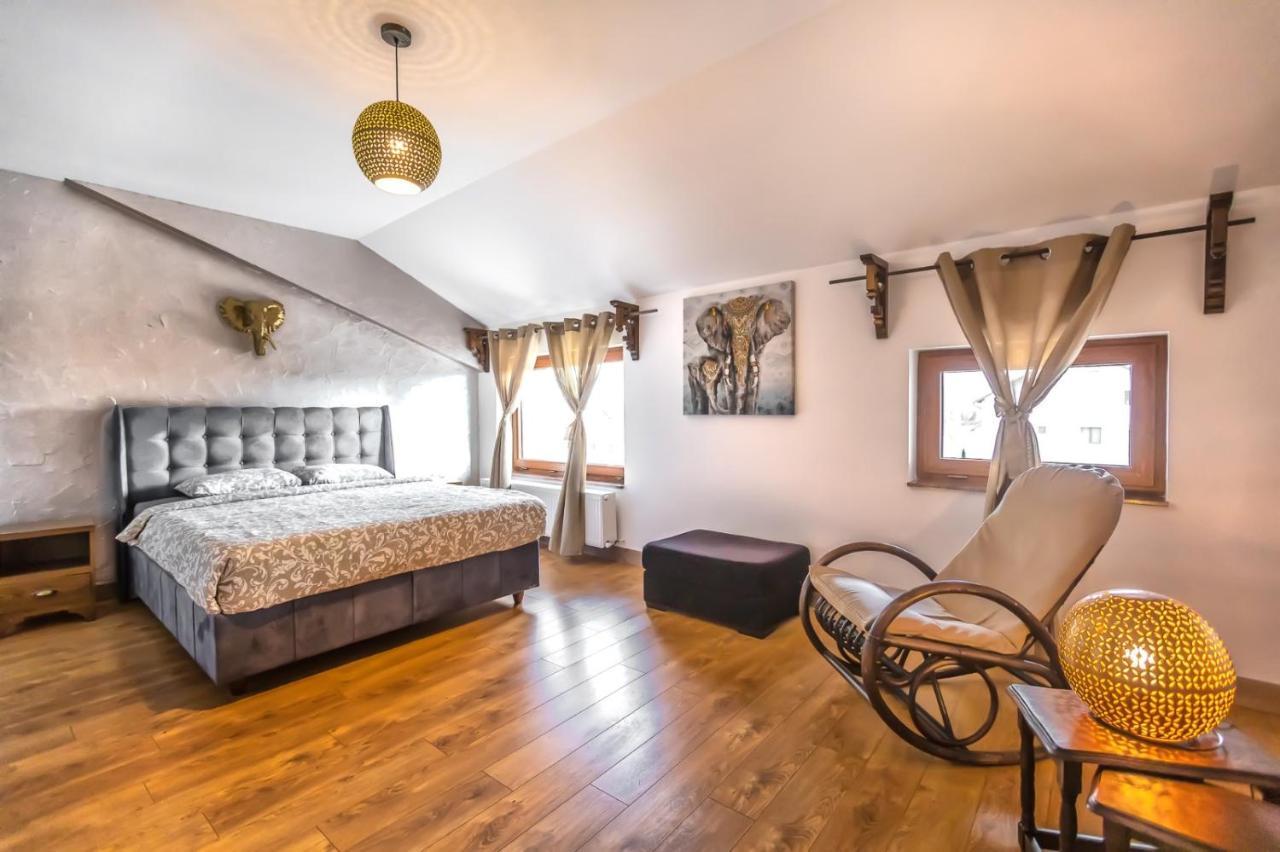 Transilvania Mansion Braşov Esterno foto