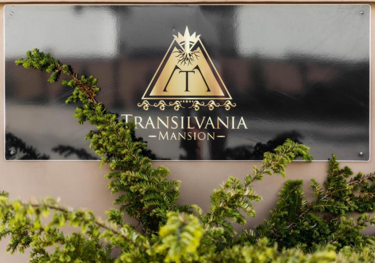 Transilvania Mansion Braşov Esterno foto