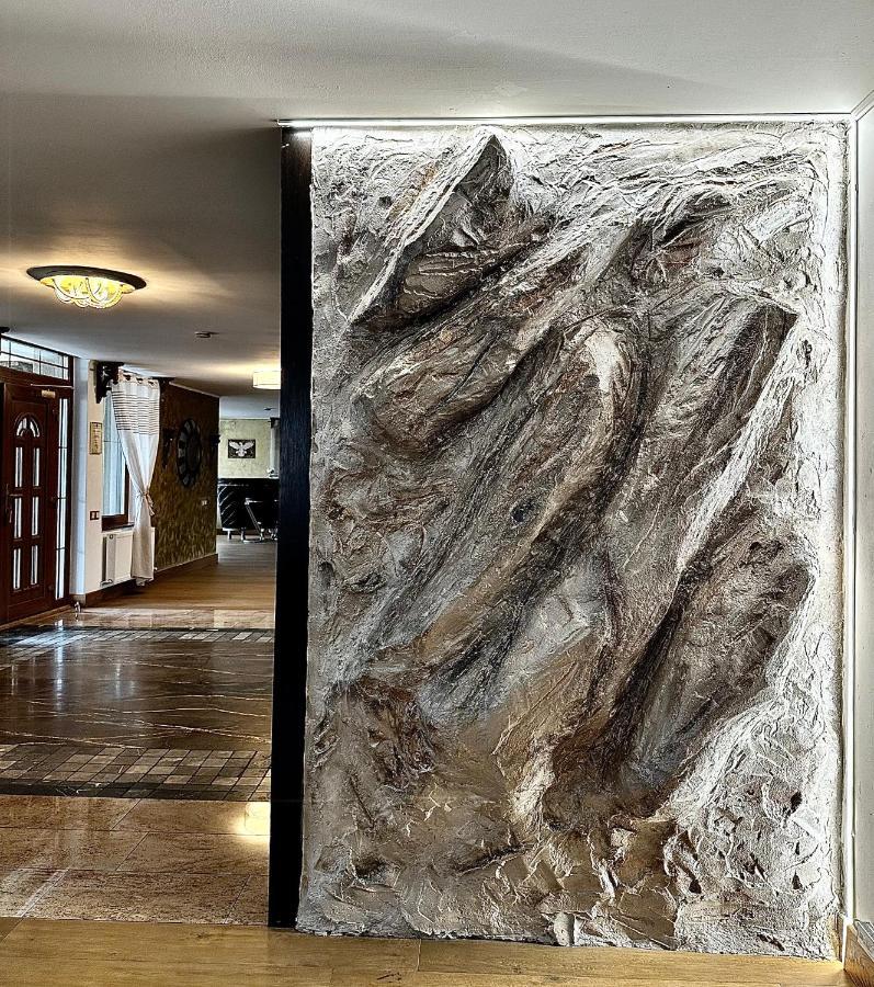 Transilvania Mansion Braşov Esterno foto